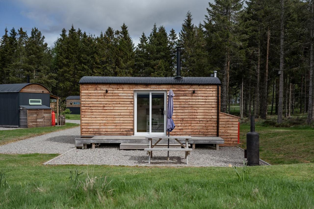 Highland Shepherd Huts Nethy Bridge Exterior photo