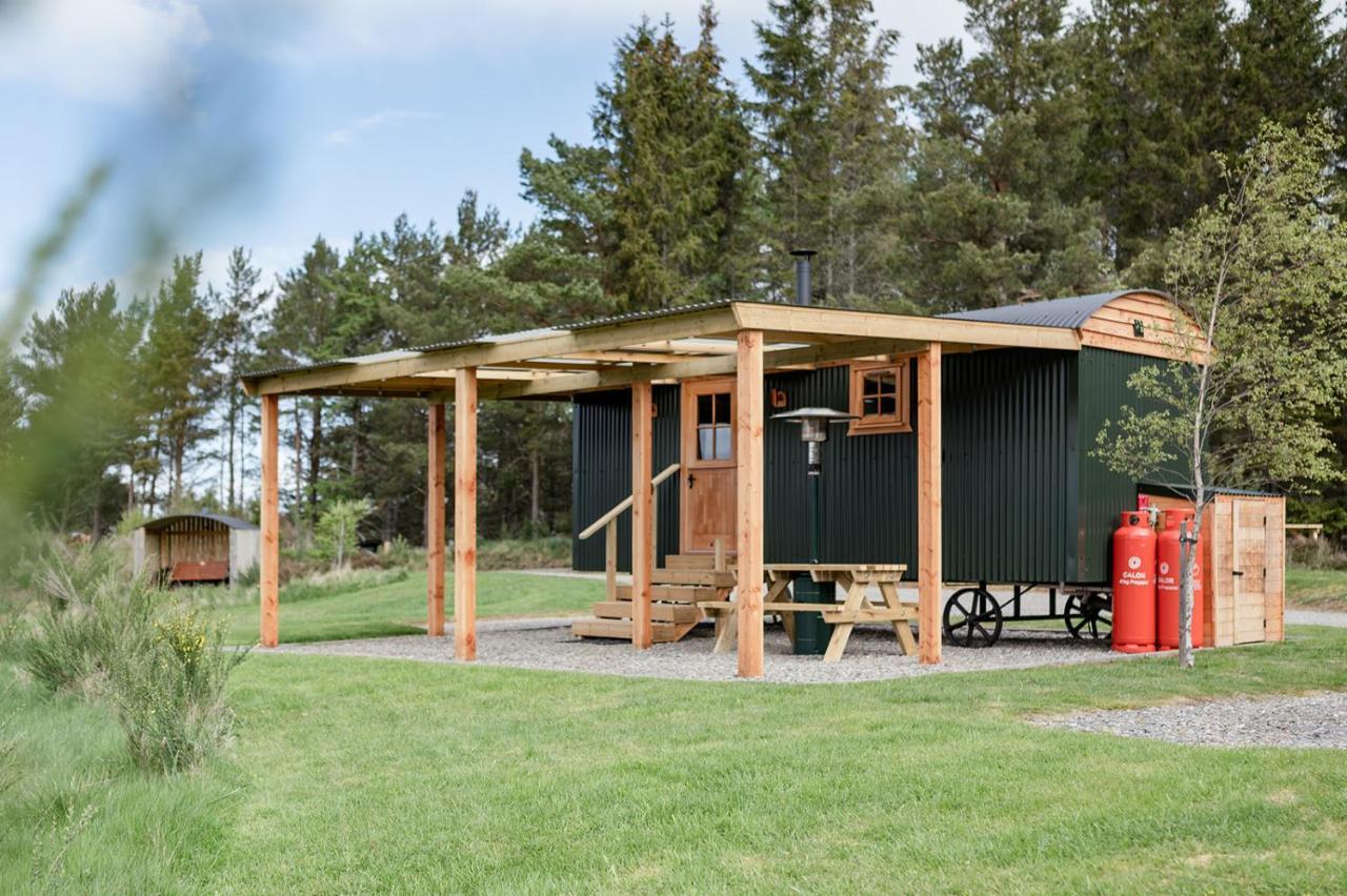 Highland Shepherd Huts Nethy Bridge Exterior photo